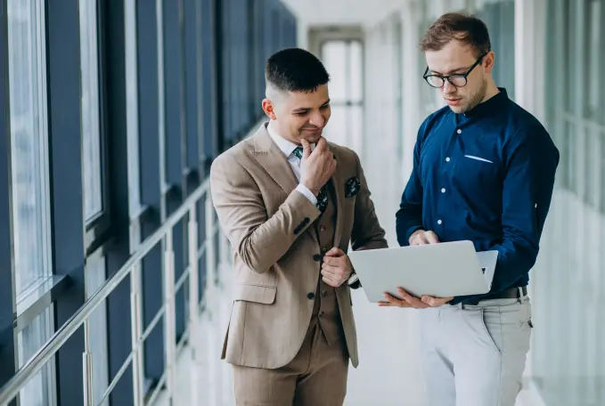 7 Essential Cloud Migration Strategies Banner