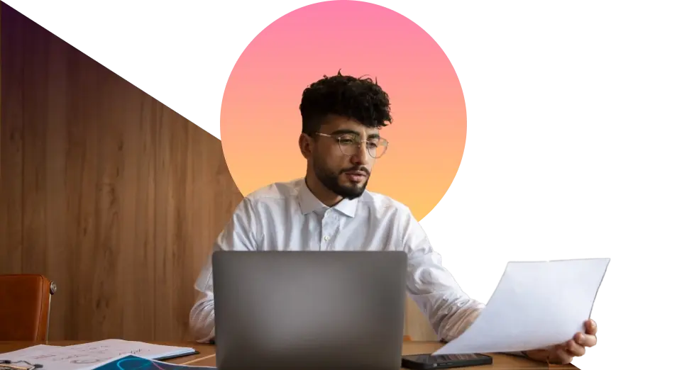 Blog-Girl-With-Laptop