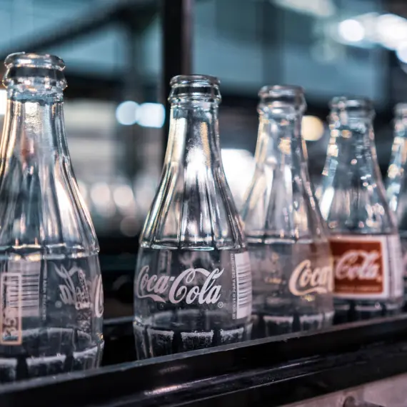 coca-cola servicenow itsm refersh employee work experiences banner image