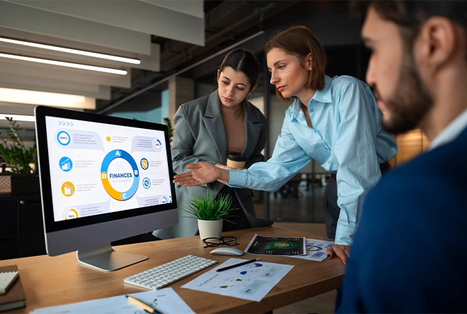 Why businesses should choose Salesforce CRM?